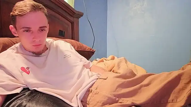 Ilovepussy1911 online show from 04/03/26, 08:40