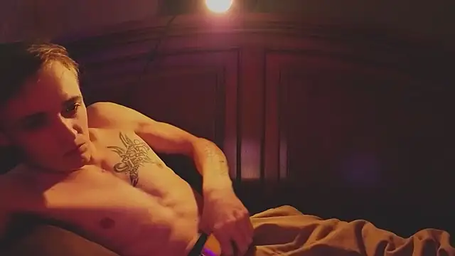 Ilovepussy1911 online show from 04/11/26, 05:34