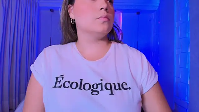 heidy johns online show from 09/20/25, 03:40