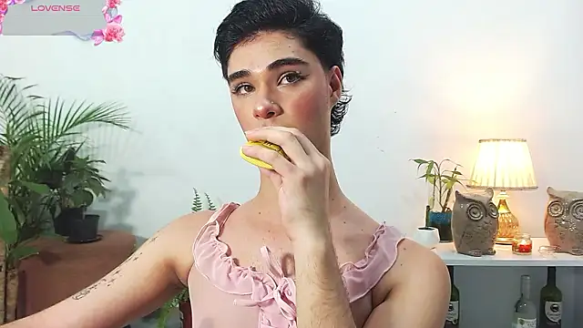 juanes puthee online show from 03/02/26, 02:14