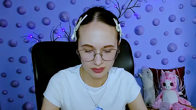 Snapshot of mona_cloud chatting on 05/03/26, 07:53 mona cloud online show from 05/03/26, 07:53