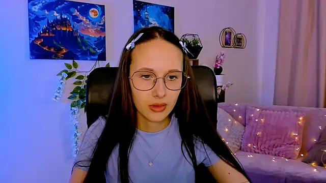 mona cloud online show from 07/11/26, 08:39