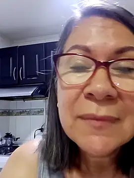 victoria wayne online show from 11/05/25, 10:04