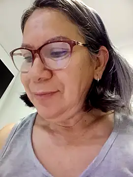 victoria wayne online show from 03/29/26, 09:31