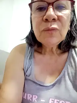 victoria wayne online show from 04/04/26, 09:29