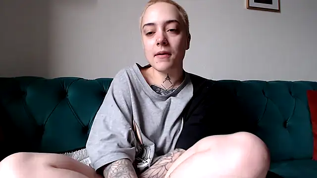 OllympeKaii online show from 03/10/25, 07:42