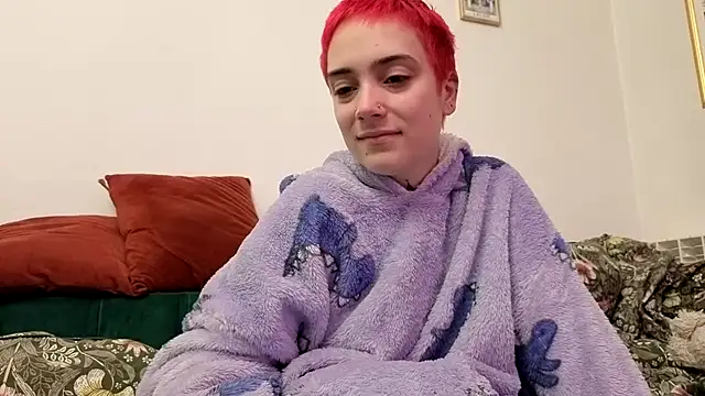 OllympeKaii online show from 10/24/25, 04:31