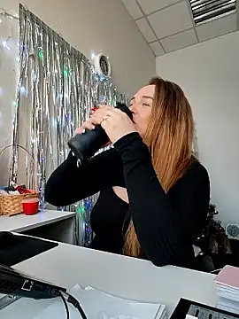 Snapshot of Juicy_PeachLux chatting on 01/11/26, 06:51 Juicy PeachLux online show from 01/11/26, 06:51