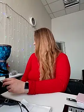 Snapshot of Juicy_PeachLux chatting on 02/01/26, 06:45 Juicy PeachLux online show from 02/01/26, 06:45