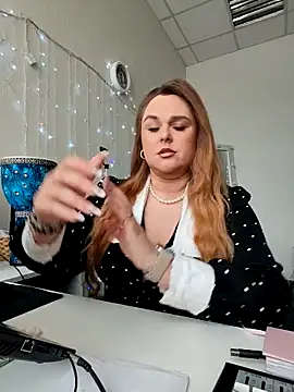 Snapshot of Juicy_PeachLux chatting on 02/08/26, 07:45 Juicy PeachLux online show from 02/08/26, 07:45