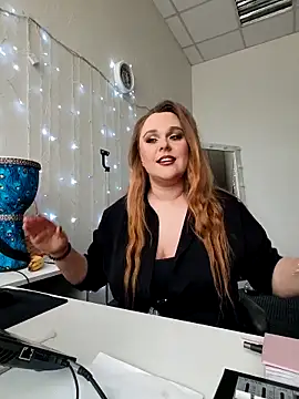 Snapshot of Juicy_PeachLux chatting on 02/21/26, 07:53 Juicy PeachLux online show from 02/21/26, 07:53