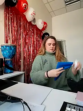 Snapshot of Juicy_PeachLux chatting on 02/27/26, 07:52 Juicy PeachLux online show from 02/27/26, 07:52