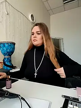 Juicy PeachLux online show from 03/22/26, 05:44