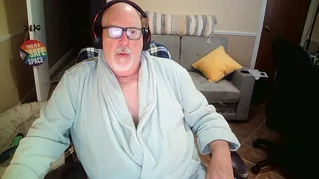 superbearboss online show from 01/18/26, 03:49