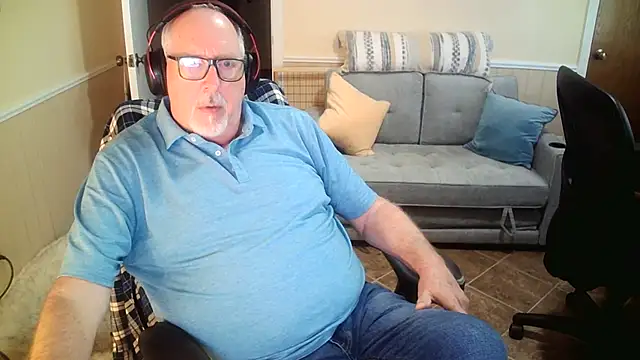 superbearboss online show from 04/14/26, 06:25