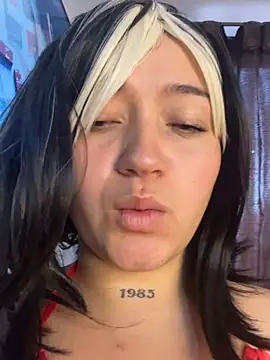 Karina Leon online show from 07/31/26, 10:09