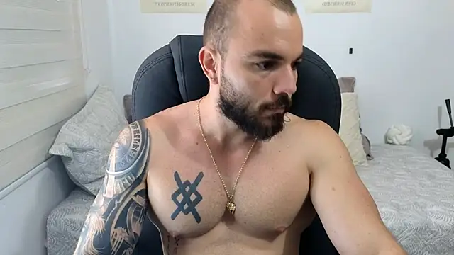 Isaac Carter online show from 04/08/26, 01:55