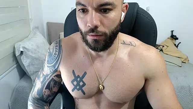 Isaac Carter online show from 08/03/26, 11:15