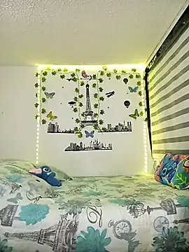 AlessiaFischer17 online show from 03/20/25, 07:46