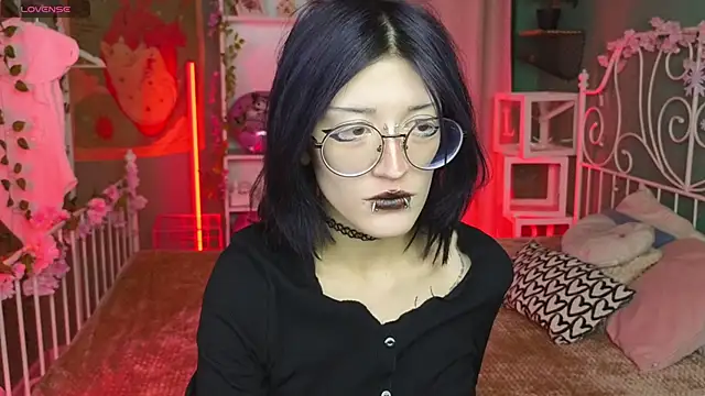 Snapshot of Setsunai_ chatting on 03/10/25, 08:34 Setsunai online show from 03/10/25, 08:34