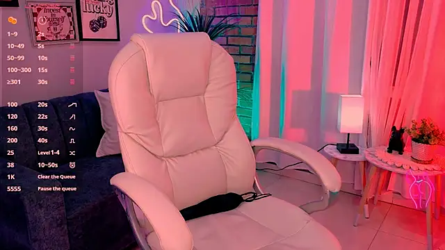 beautifulchleo online show from 10/01/25, 01:22