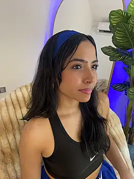 Snapshot of _Emily_Thompson_ chatting on 03/17/26, 02:05 Emily Thompson online show from 03/17/26, 02:05