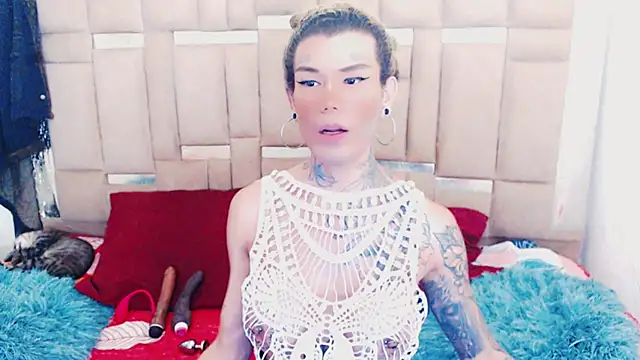 Snapshot of ana_tsxxx chatting on 09/11/25, 10:21 ana tsxxx online show from 09/11/25, 10:21