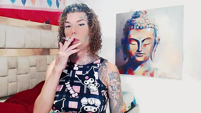 Snapshot of ana_tsxxx chatting on 11/08/25, 10:52 ana tsxxx online show from 11/08/25, 10:52