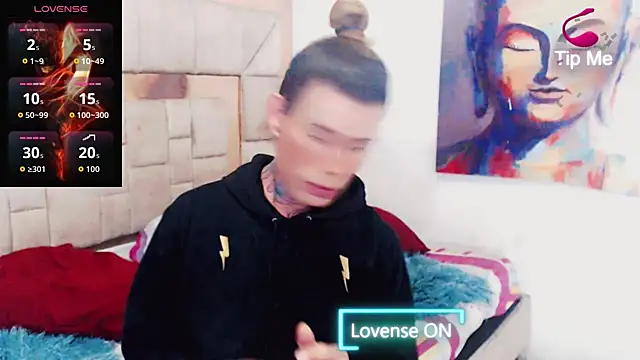 Snapshot of ana_tsxxx chatting on 11/28/25, 09:39 ana tsxxx online show from 11/28/25, 09:39