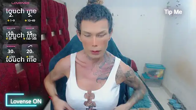 Snapshot of ana_tsxxx chatting on 08/03/26, 02:44 ana tsxxx online show from 08/03/26, 02:44