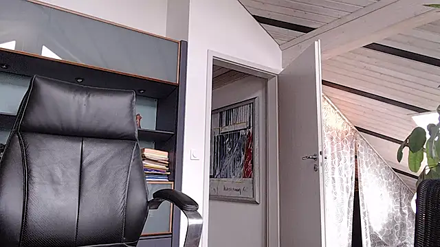 munichrubber online show from 12/04/24, 08:23