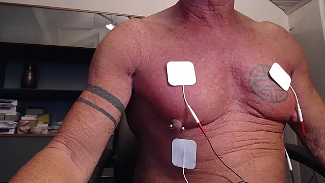 munichrubber online show from 09/26/25, 04:27