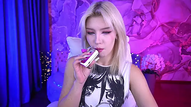 SelenaIris online show from 10/08/25, 06:44