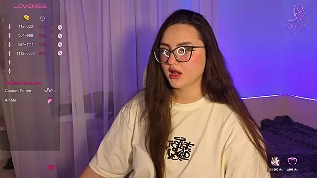 MiraLuccian online show from 09/17/25, 07:37