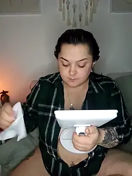 Saucy-Serenity online show from 02/06/26, 08:01