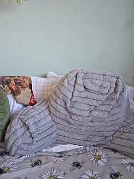 Saucy-Serenity online show from 04/20/26, 07:22