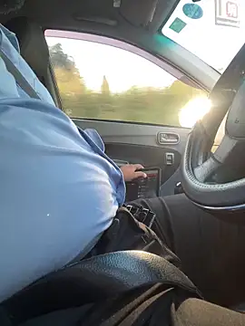 dam-her-boy online show from 02/23/26, 11:40