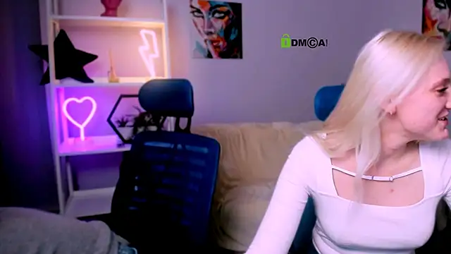 rubi meow online show from 03/12/25, 05:49