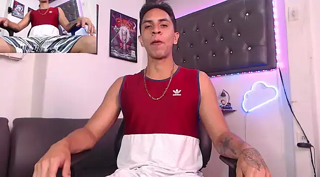 Monkey uchiha777 online show from 03/16/25, 02:55