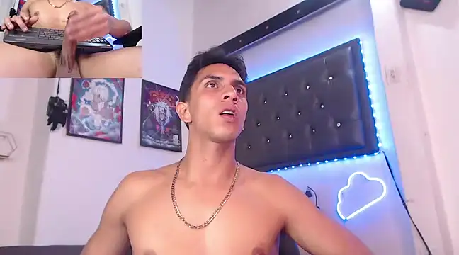 Monkey uchiha777 online show from 03/18/25, 06:59