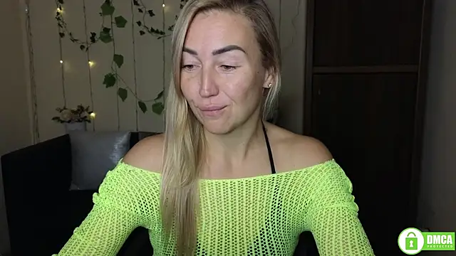 Kiss julli88I online show from 10/14/25, 05:25