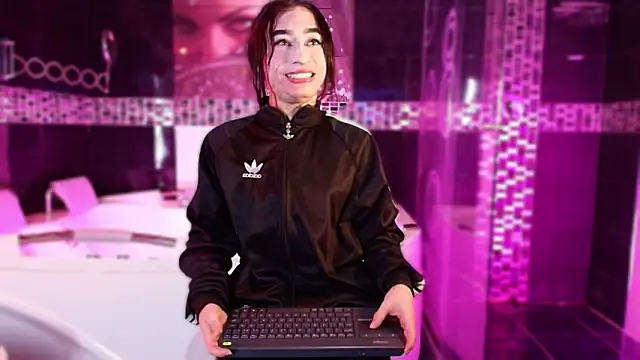 Small Hot19 online show from 02/20/26, 10:38