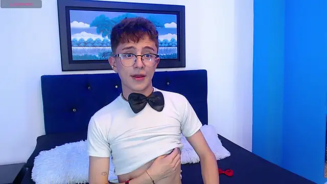 EthanCross  online show from 03/14/25, 01:05