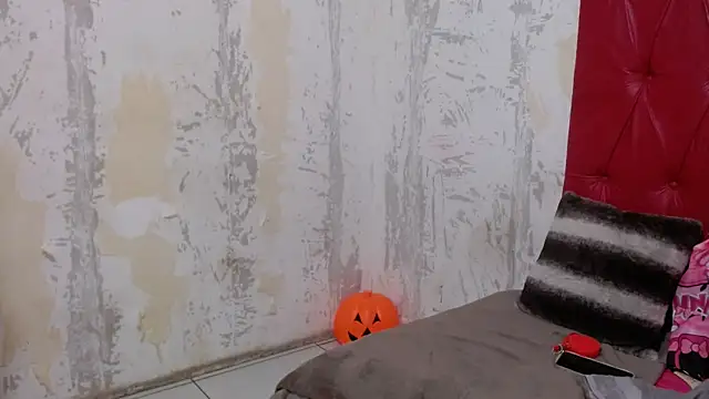 BondiBitch online show from 12/03/25, 08:40