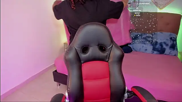  Lilly miller online show from 11/18/25, 06:56