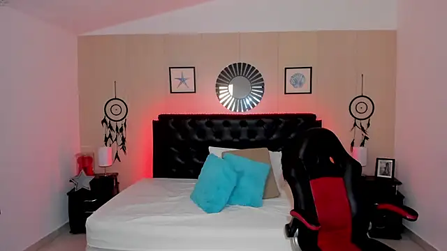  Lilly miller online show from 03/13/26, 08:21