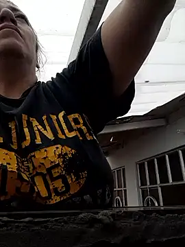 Luna-nevada online show from 09/13/25, 05:02