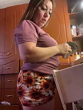 Luna-nevada online show from 12/20/25, 11:50