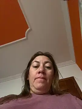 Luna-nevada online show from 02/07/26, 01:04