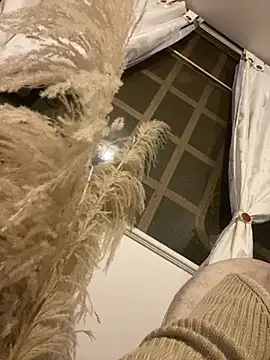 Luna-nevada online show from 02/20/26, 12:07